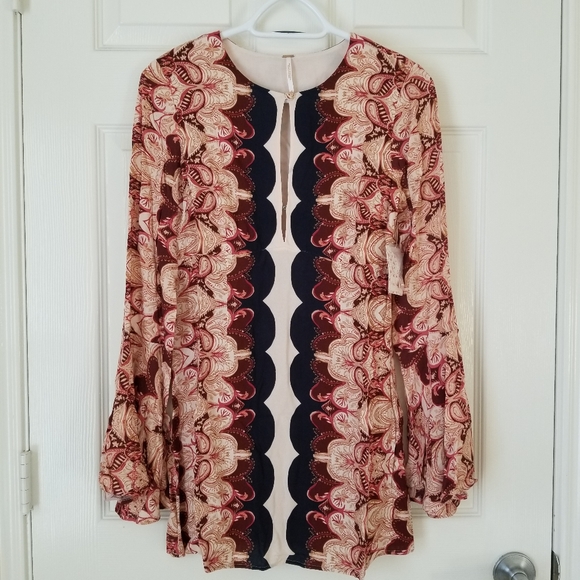 Free People Flare Cuff Top Women/Girls Size XS - Picture 2 of 13